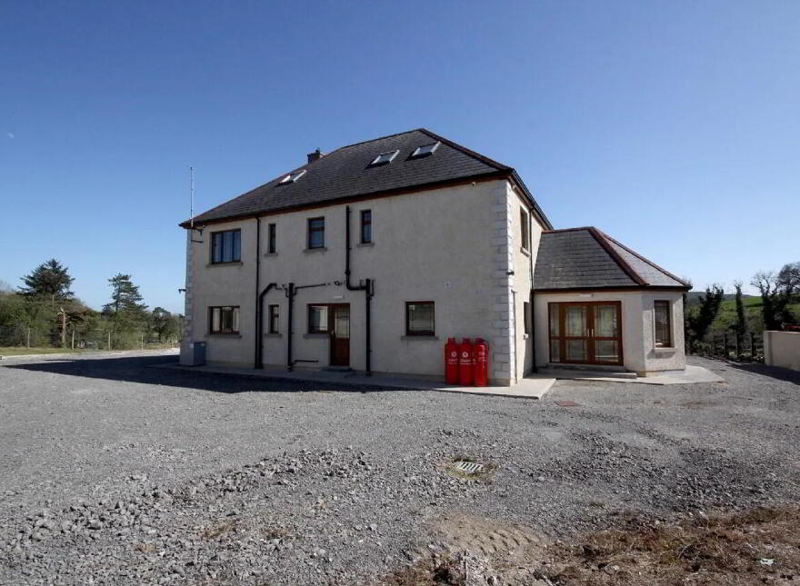 Mac Nean Manor, Blacklion, F91N9D5