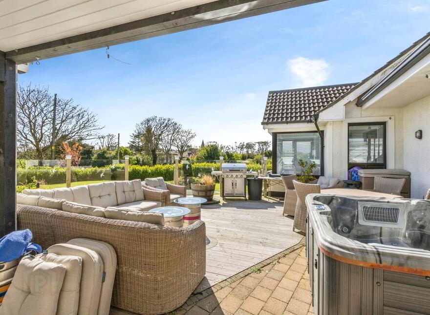 45 Rossglass Road, Downpatrick, BT30 7QN