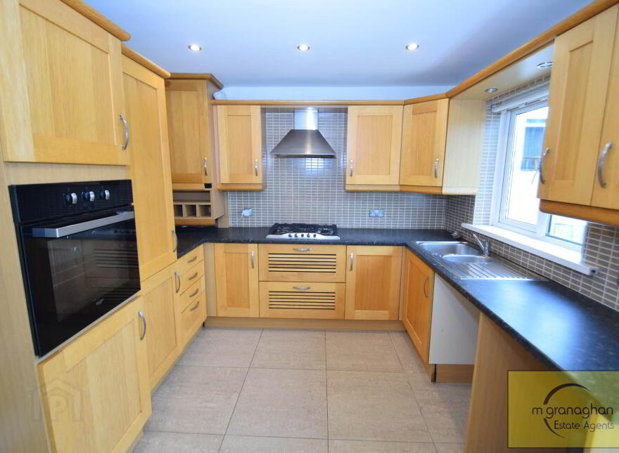 16 Rosgoill Gardens, Shaws Road, Belfast, BT11 9QY