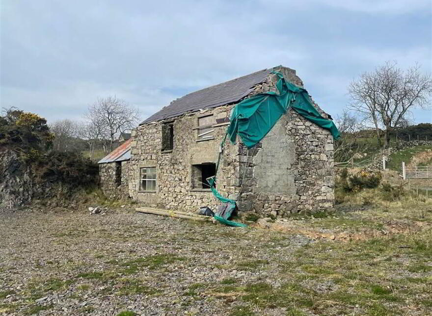 104 Drumnaquoile Road, Ballynahinch, BT24 8QS