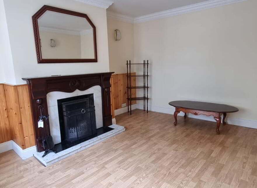 1 Main Street, Fintona, Omagh, BT78 2AA