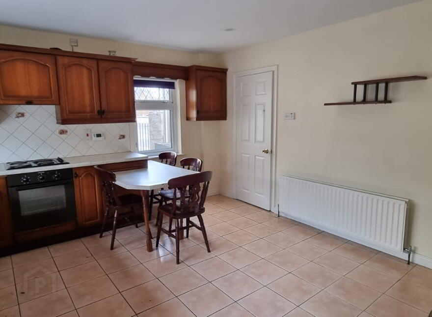 1 Main Street, Fintona, Omagh, BT78 2AA