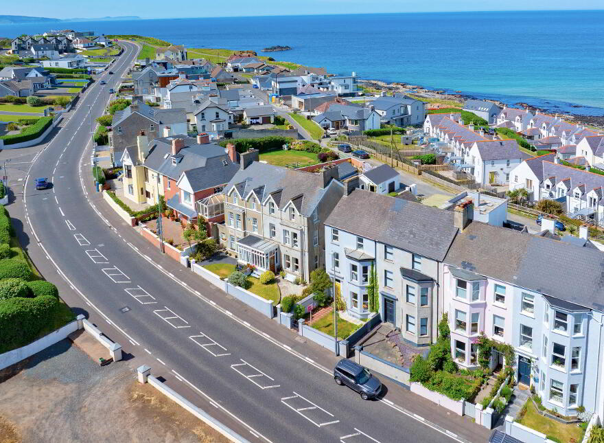 16 Dhu Varren, Portrush, BT56 8EN