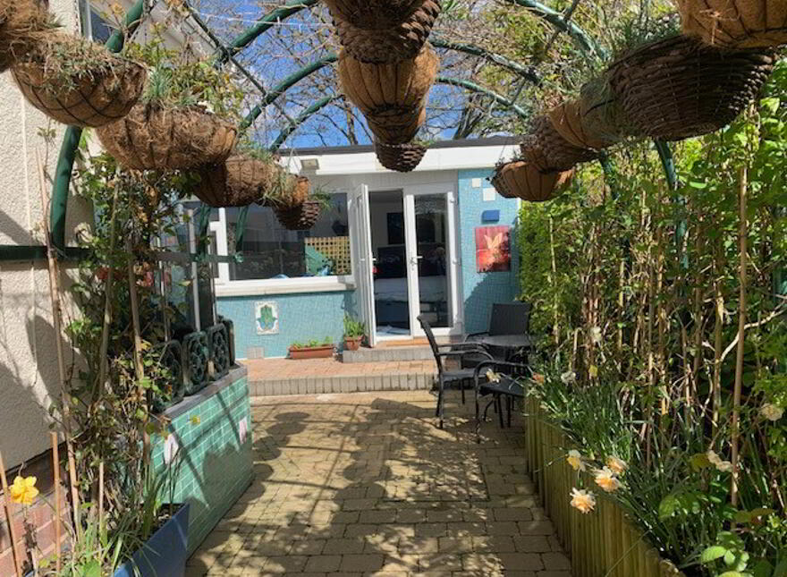 19 Lismoyne Park, Belfast, BT15 5HE photo