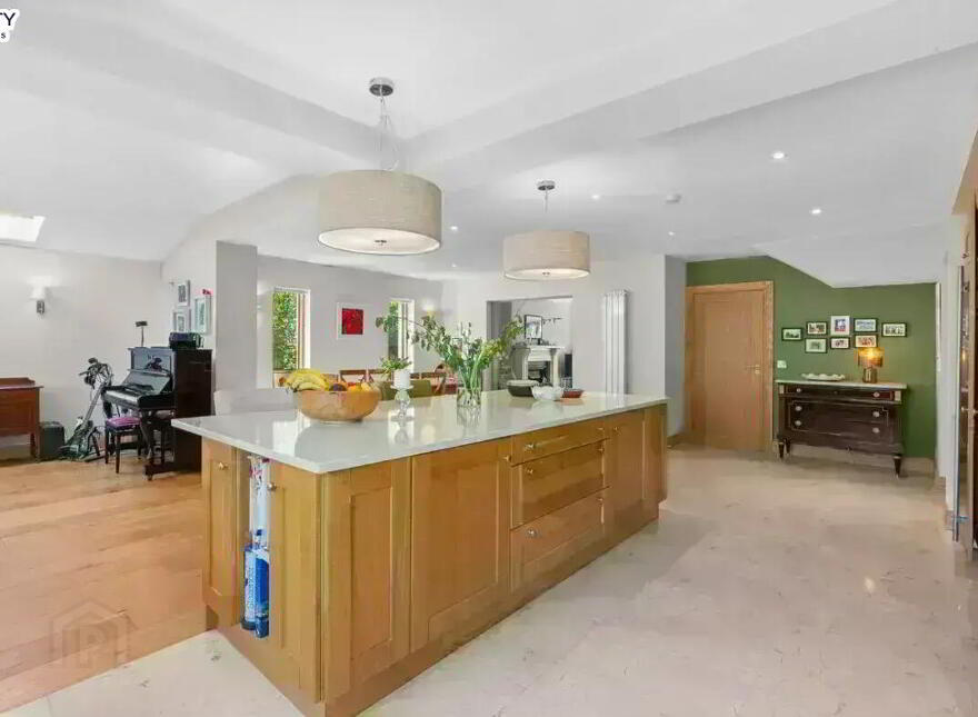 18 Rose Hill West, Midleton