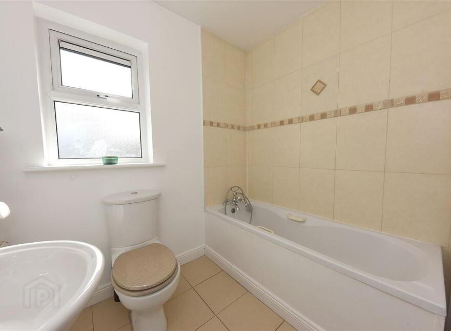 19 The Orchards, Kinsale