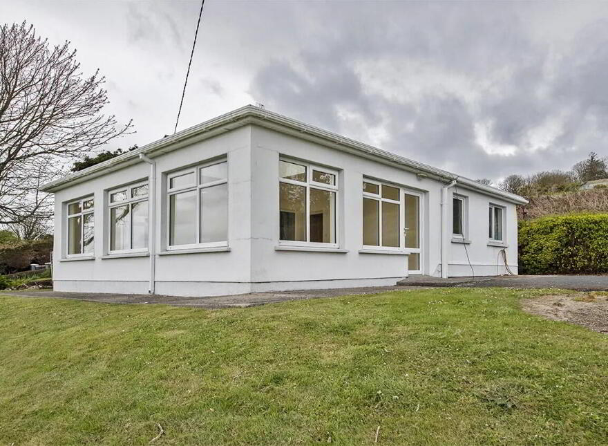 The Sea Cottage, Clonea Middle, Dungarvan, X35XP63