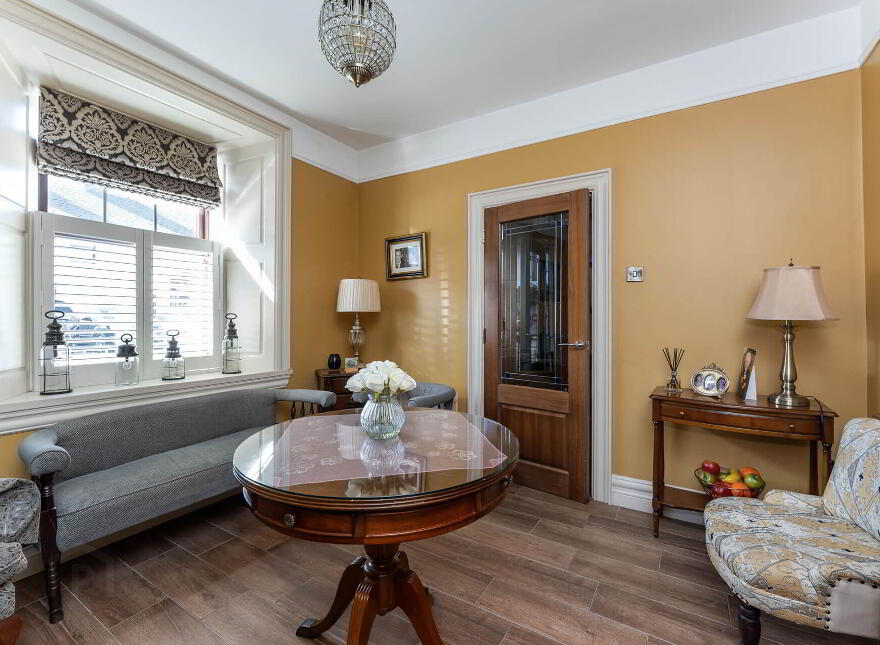 Murtagh' S Bar & Guesthouse, 13-15 North Street, Crossmaglen, Newry, BT35 9AB