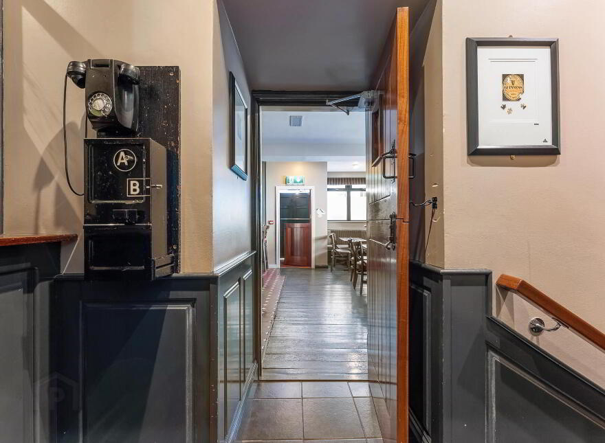 Murtagh' S Bar & Guesthouse, 13-15 North Street, Crossmaglen, Newry, BT35 9AB