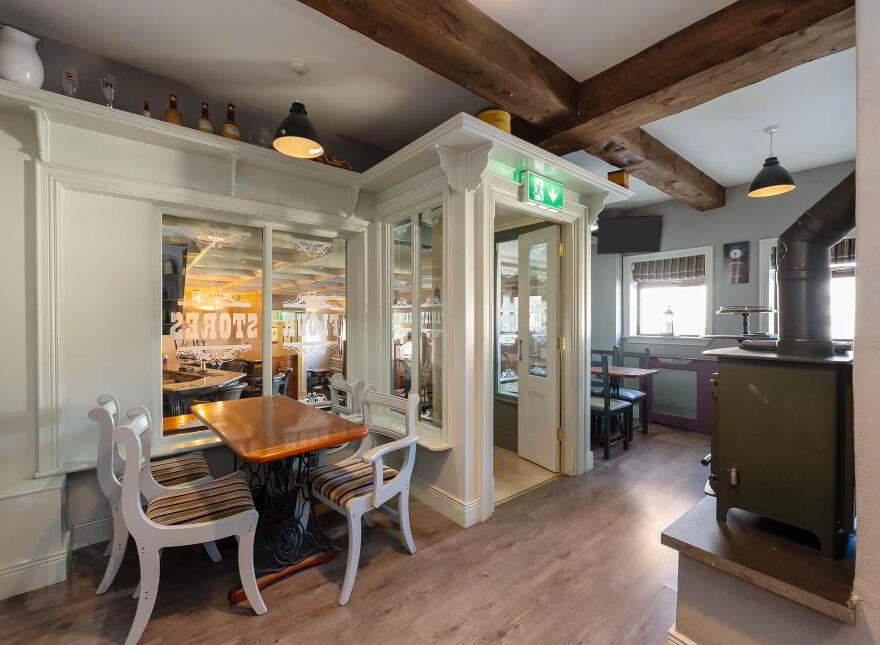 Murtagh' S Bar & Guesthouse, 13-15 North Street, Crossmaglen, Newry, BT35 9AB