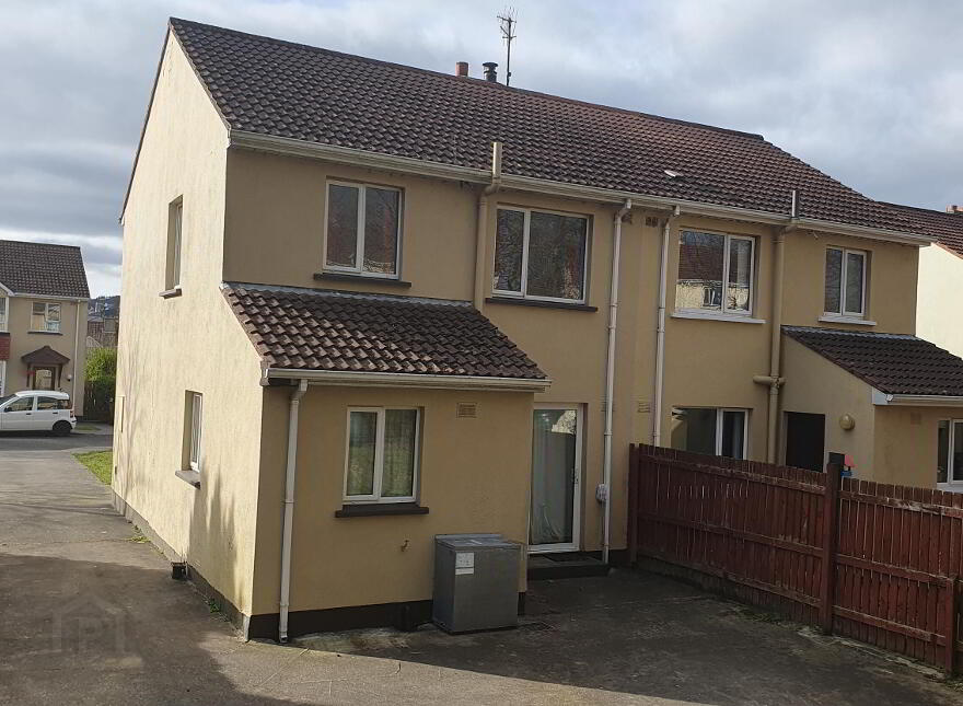 6 Whitethorn Grove, Letterkenny, F92ARX4