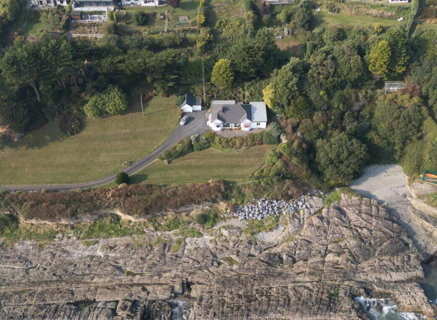 Whistler, Coast Road, Fountainstown, P43K300