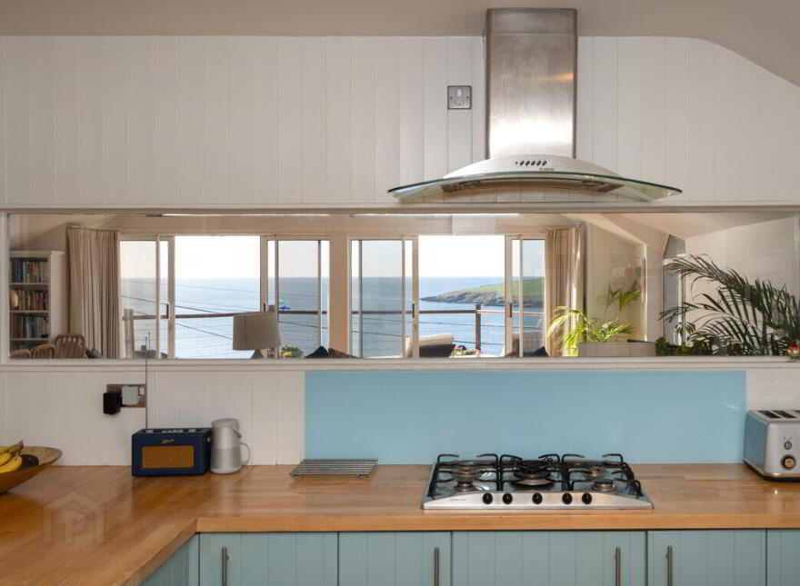 Whistler, Coast Road, Fountainstown, P43K300