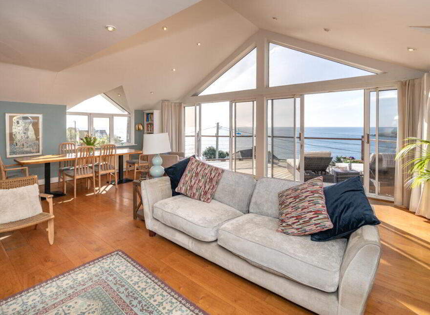 Whistler, Coast Road, Fountainstown, P43K300
