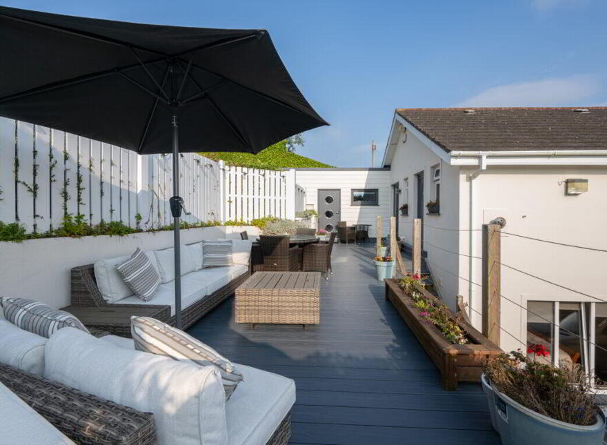 Whistler, Coast Road, Fountainstown, P43K300