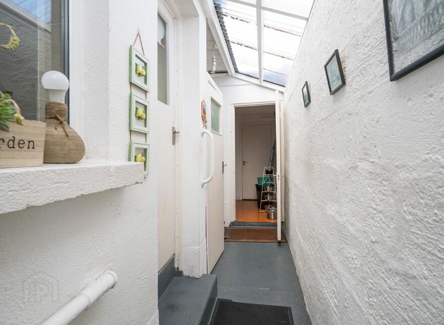 1 Glendale Park, Terenure, Dublin, D12P04C