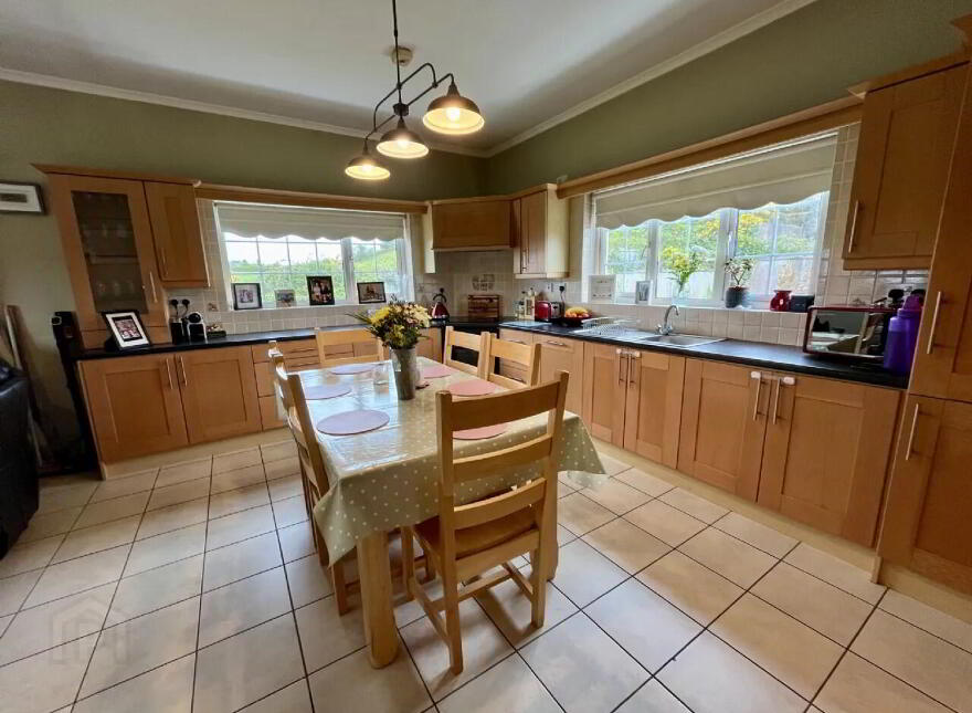 1 Sliebh Mor, Lahardane, Ballina, F26X2K0