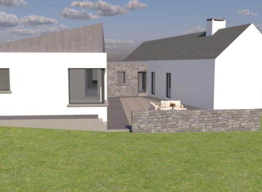 Kinelargy, Downings, F92P90V