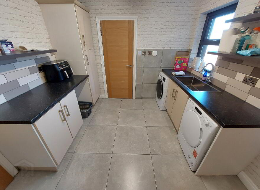 6 Keery Road, Bready, Strabane, BT82 0DY