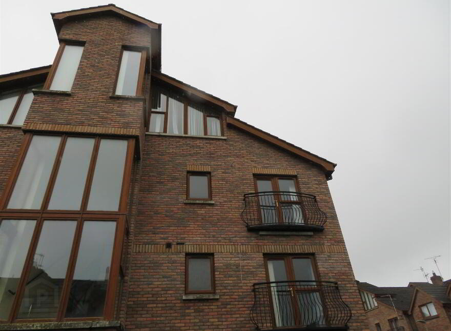 56 Silverwood Green, Lurgan, BT66 6SS