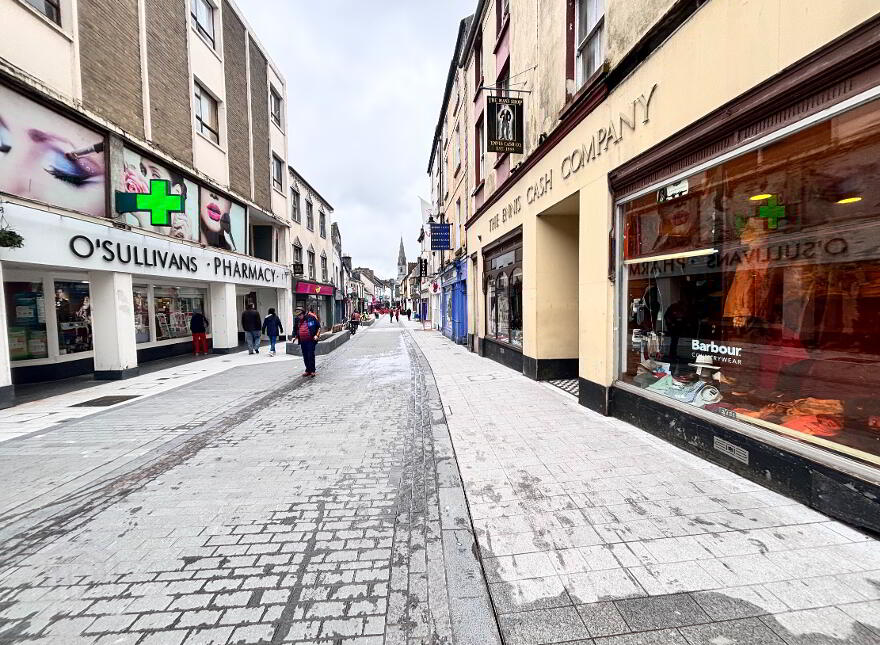 14 O'Connell Street, Ennis, V95X260