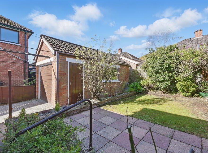 55 Lyndhurst Park, Belfast, BT13 3PG