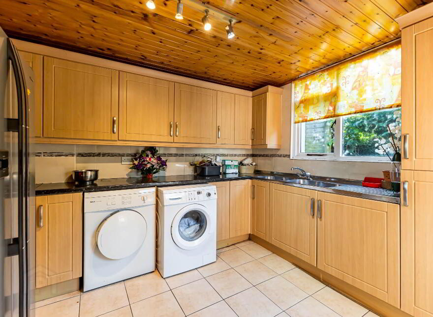 12 Rosemount Park, Belfast, BT5 7TR