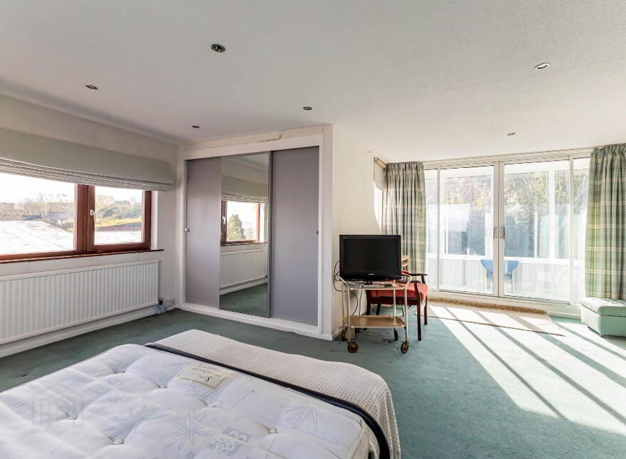 12 Rosemount Park, Belfast, BT5 7TR
