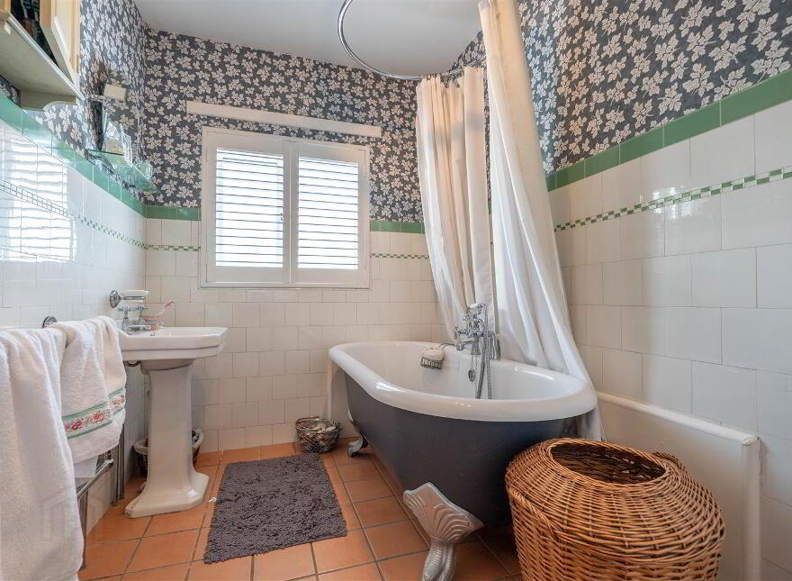 Peartree House, 4 Lower Clay Road, Toye, Killyleagh, BT30 9PL