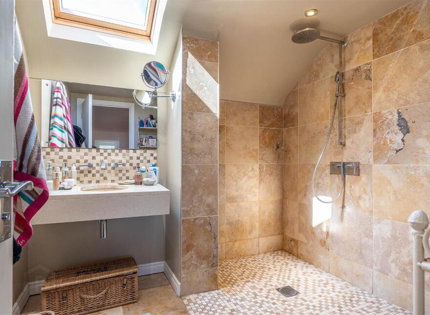Peartree House, 4 Lower Clay Road, Toye, Killyleagh, BT30 9PL