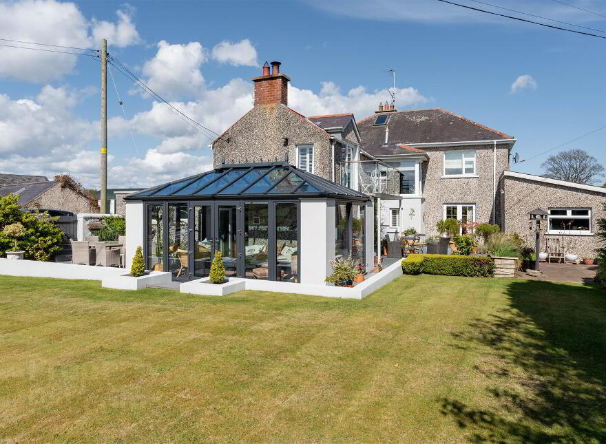 Peartree House, 4 Lower Clay Road, Toye, Killyleagh, BT30 9PL photo