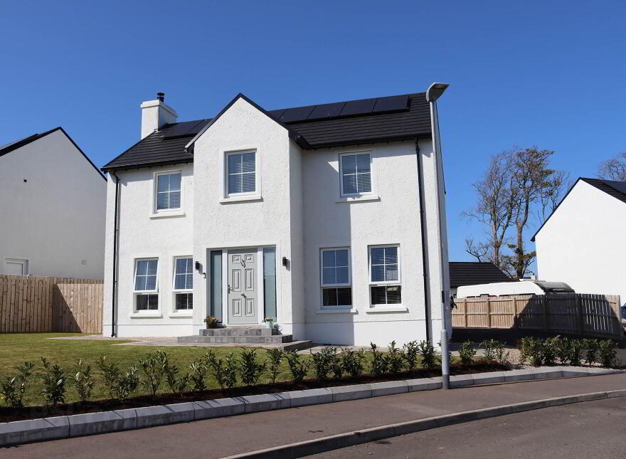 28 The Paddocks, Ballycastle, BT54 6FG photo