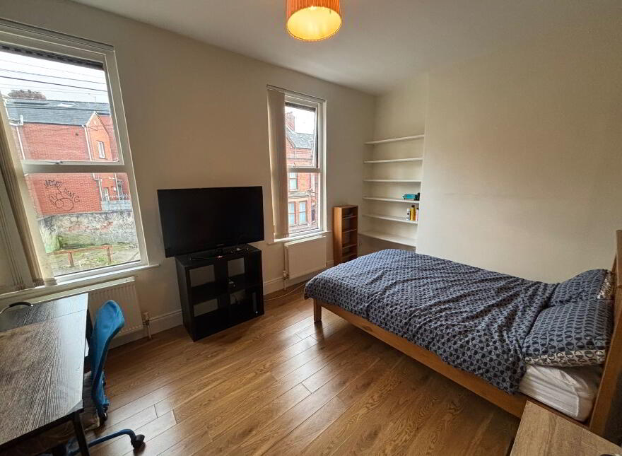 5 Chadwick Street, Lisburn Road, Belfast, BT9 7FB