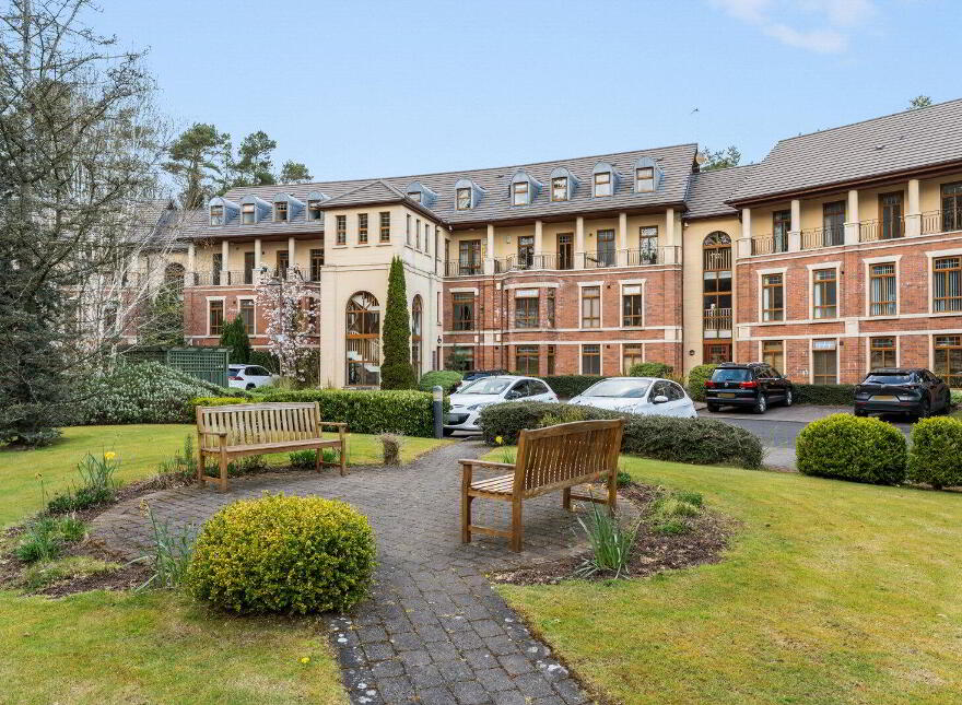 9a Malone Valley Park, Belfast, BT9 5PZ