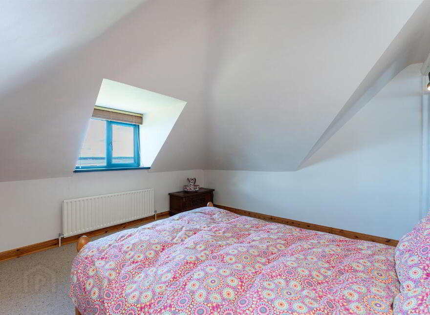 104 Portaferry Road, Newtownards, BT22 2AH
