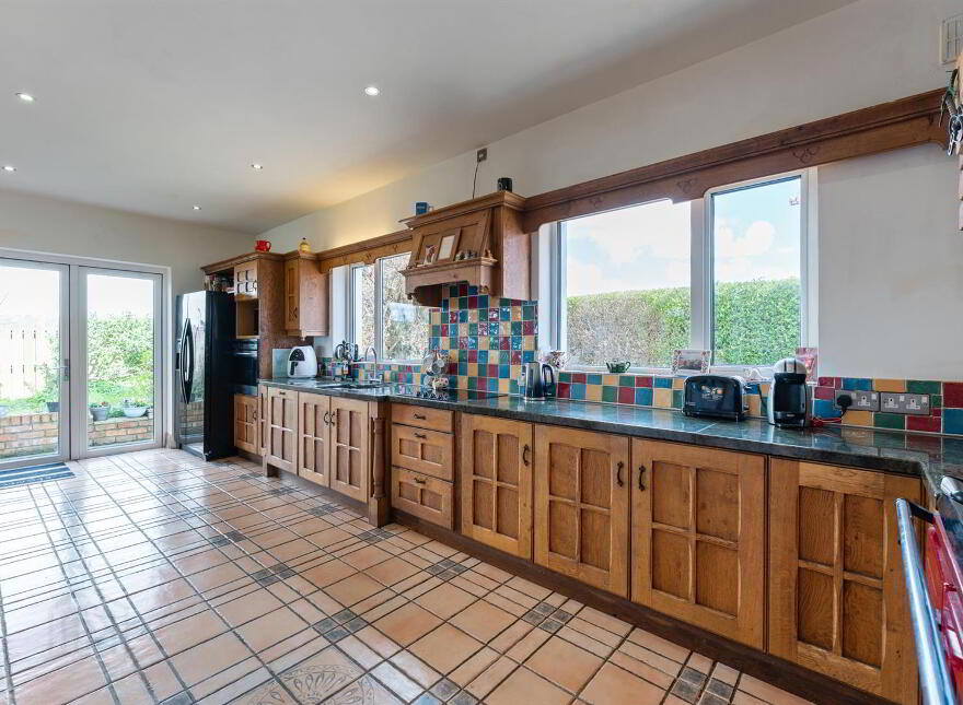 104 Portaferry Road, Newtownards, BT22 2AH