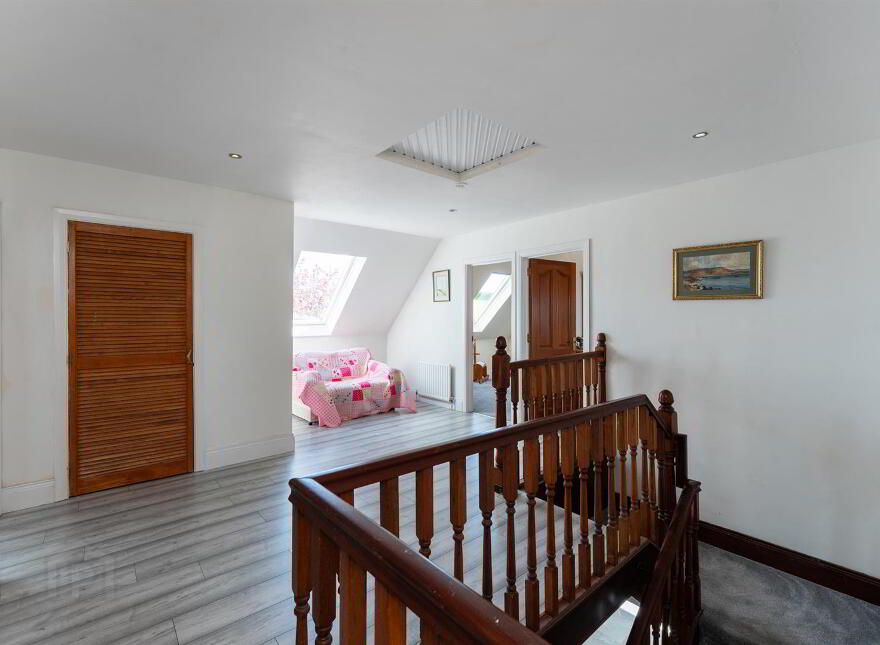 104 Portaferry Road, Newtownards, BT22 2AH