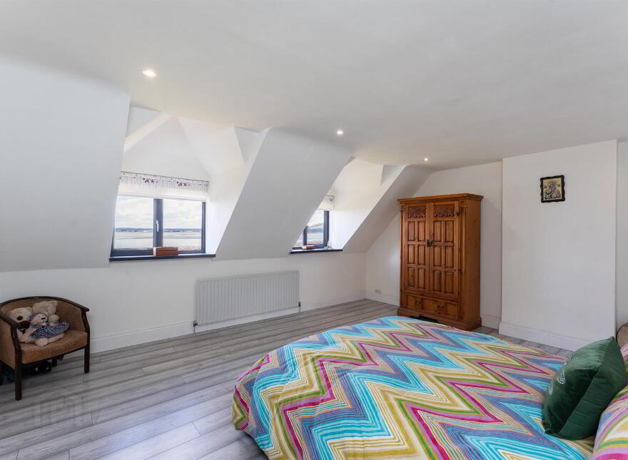 104 Portaferry Road, Newtownards, BT22 2AH