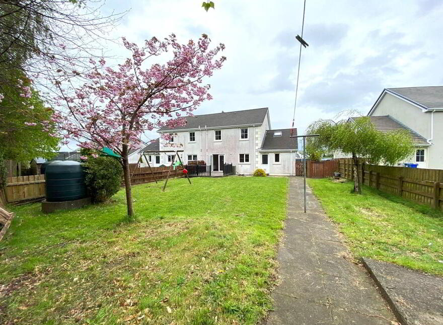 168 The Beeches, Navenny, Ballybofey, F93C3C5
