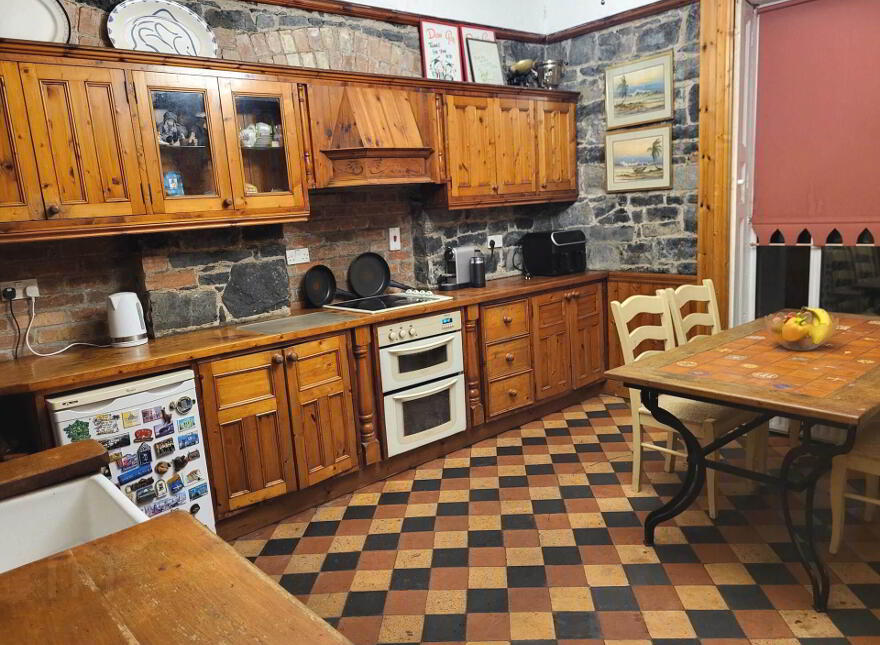 Oakfield House, Pass Road, Meelick