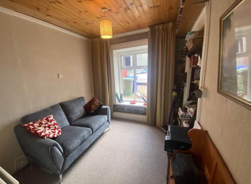 Oakfield House, Pass Road, Meelick