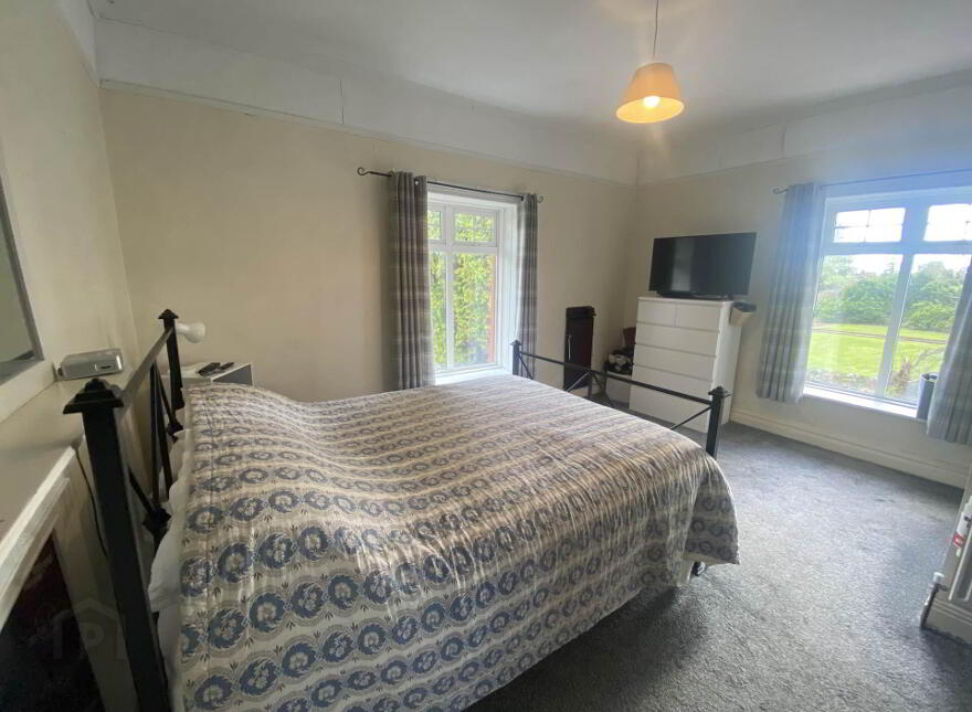 Oakfield House, Pass Road, Meelick