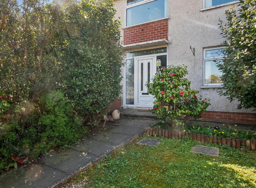 4 Drumart Green, Belvoir Park, Belfast, BT8 7EZ