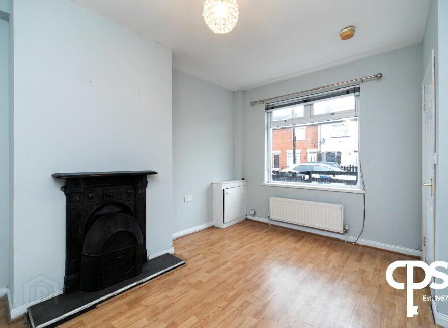 26 Ebor Parade, Belfast, BT12 6NS