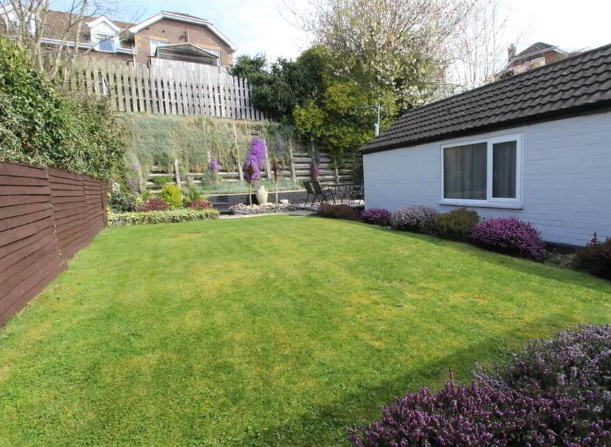 45 Dunleady Park, Dundonald, Belfast, BT16 1JU