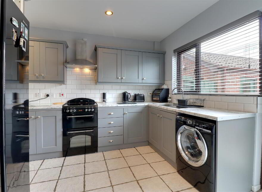 10 Balmoral Court, Bangor, BT19 7XQ