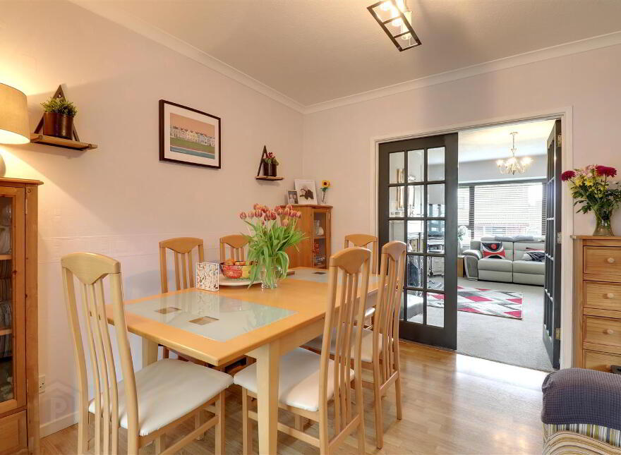 10 Balmoral Court, Bangor, BT19 7XQ