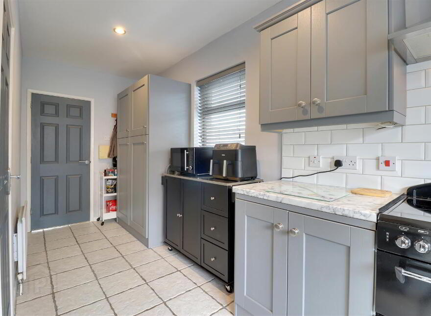 10 Balmoral Court, Bangor, BT19 7XQ