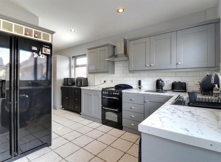 10 Balmoral Court, Bangor, BT19 7XQ