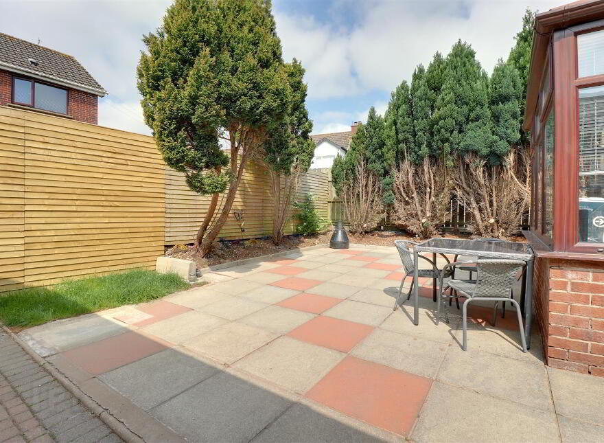 10 Balmoral Court, Bangor, BT19 7XQ